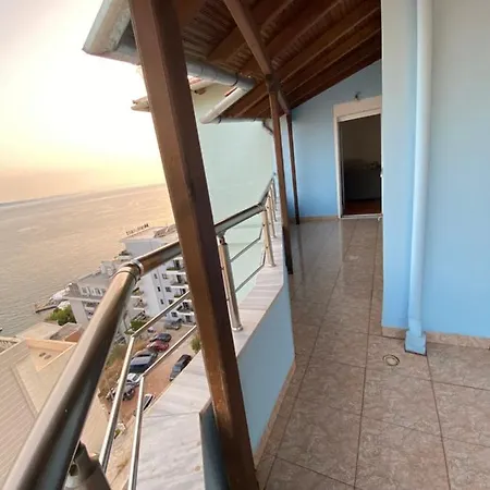 شقة Penthhouse Apartament ساراندا